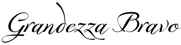 Grandezza Bravo Font